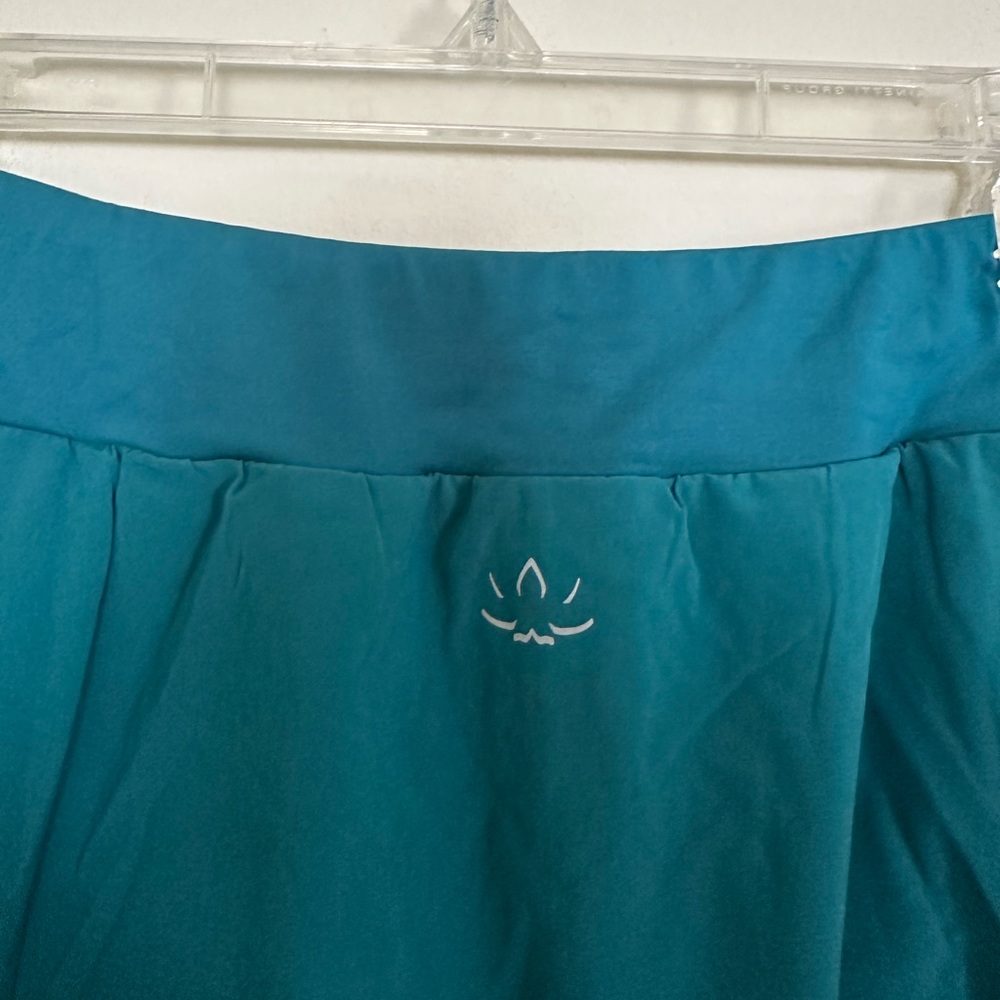 NWT Beyond Yoga Court Advantage Athletic Skirt Skort Teal sz Medium - Picture 5 of 7